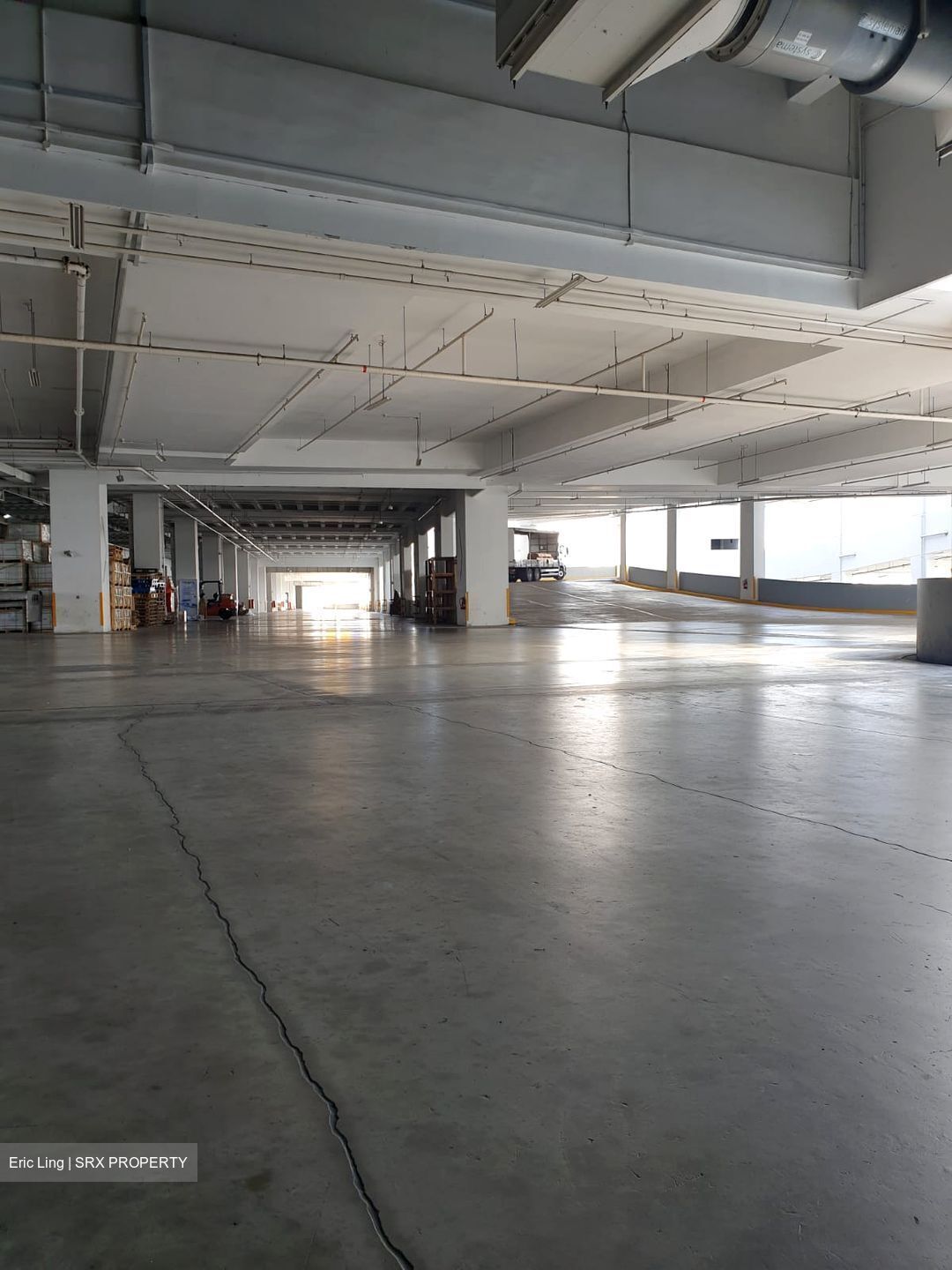 Space@tampines (D18), Warehouse #538102551